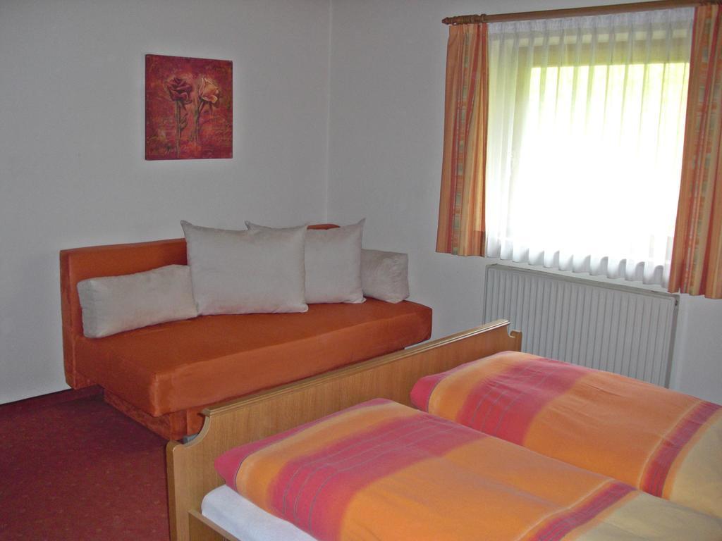 Haus Marita Apartment Sankt Leonhard im Pitztal Room photo